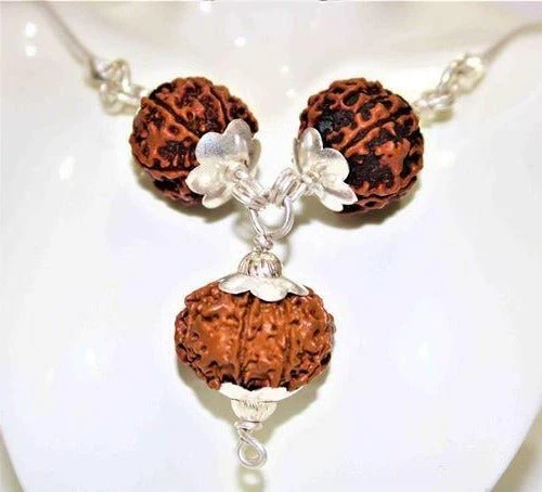 7,8 & 12 Mukhi Rudraksha Combination For (Founders & Businessmen)